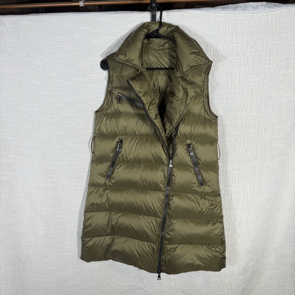 Olive Green Down-Filled Long Puffer Vest Size 2 |‎ Asymmetrical Zip Quilted Vest - Picture 3 of 15